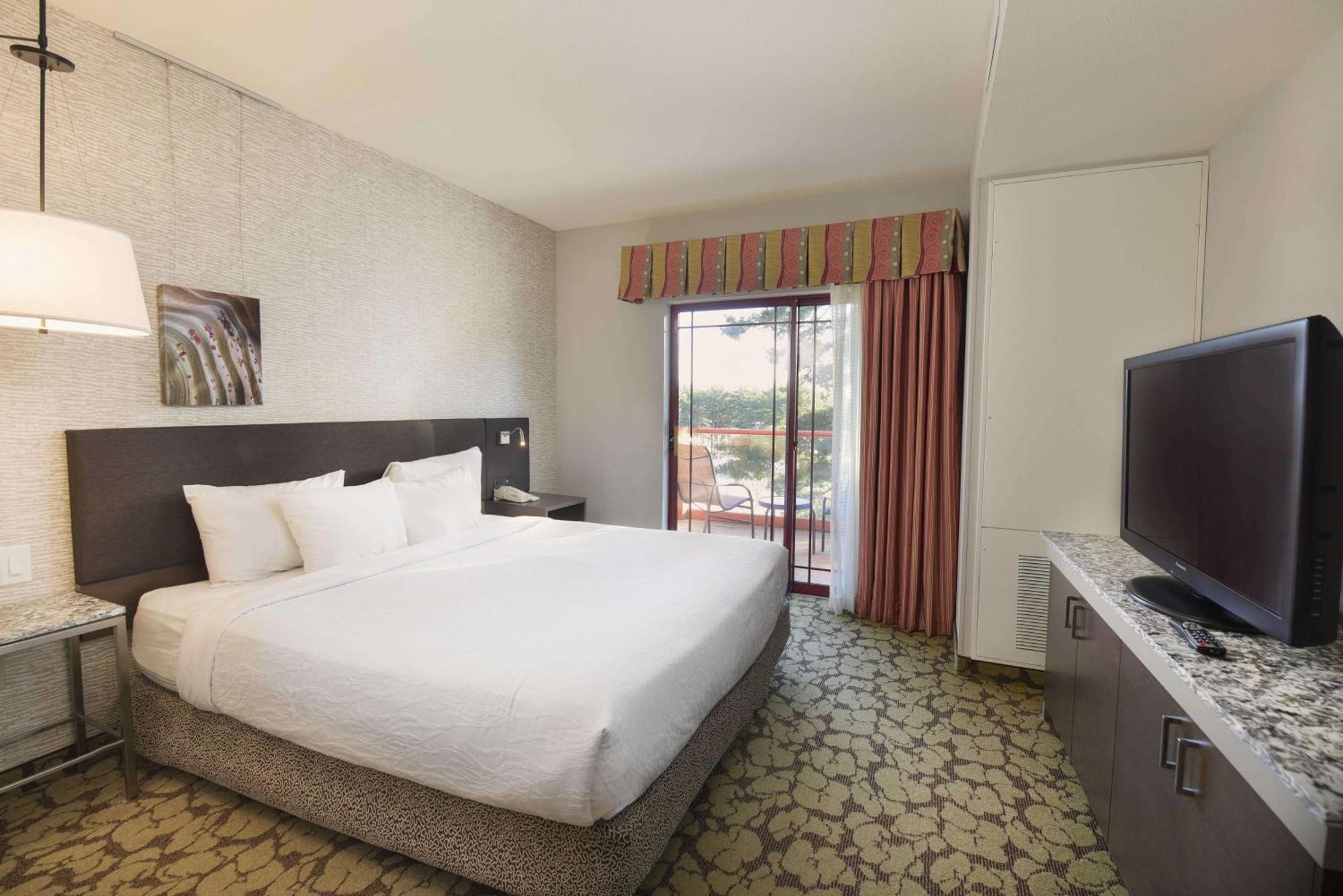 Hilton Garden Wisconsin Dells Hotel Lake Delton